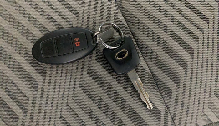 2014 Datsun Go T, Petrol, Manual, 60,396 km, Key Close Up