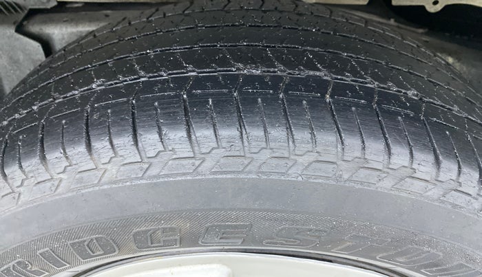 2020 Mahindra Scorpio S5, Diesel, Manual, 61,120 km, Left Rear Tyre Tread