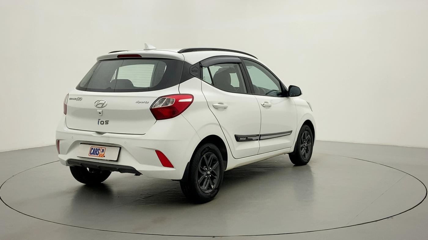 2020 Hyundai GRAND I10 NIOS SPORTZ 1.2 AT, Petrol, Automatic, 16,596 km, Right Back Diagonal