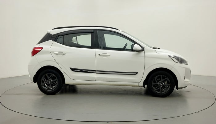 2020 Hyundai GRAND I10 NIOS SPORTZ 1.2 AT, Petrol, Automatic, 16,596 km, Right Side View