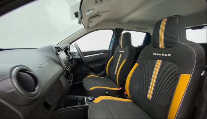 2022 Renault Kwid CLIMBER 1.0 AMT (O), Petrol, Automatic, 11,033 km, Right Side Front Door Cabin