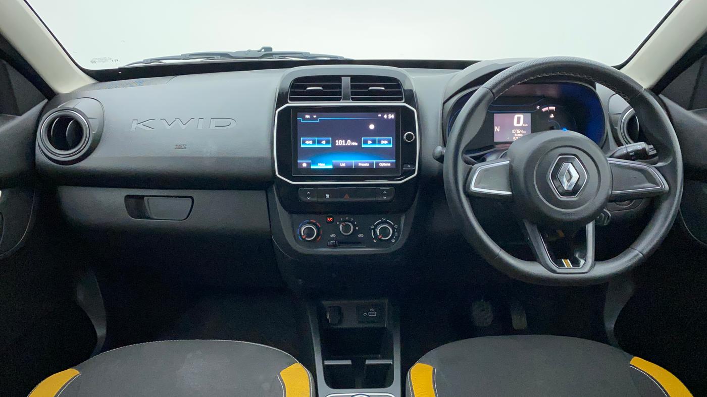 2022 Renault Kwid CLIMBER 1.0 AMT (O), Petrol, Automatic, 11,033 km, Dashboard