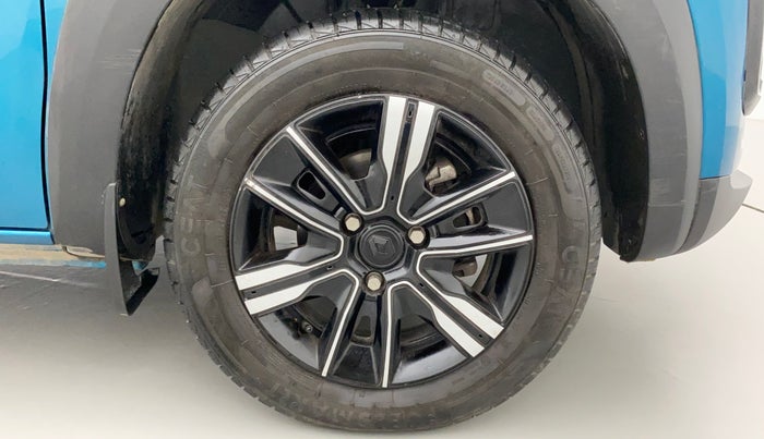 2022 Renault Kwid CLIMBER 1.0 AMT (O), Petrol, Automatic, 11,033 km, Right Front Wheel
