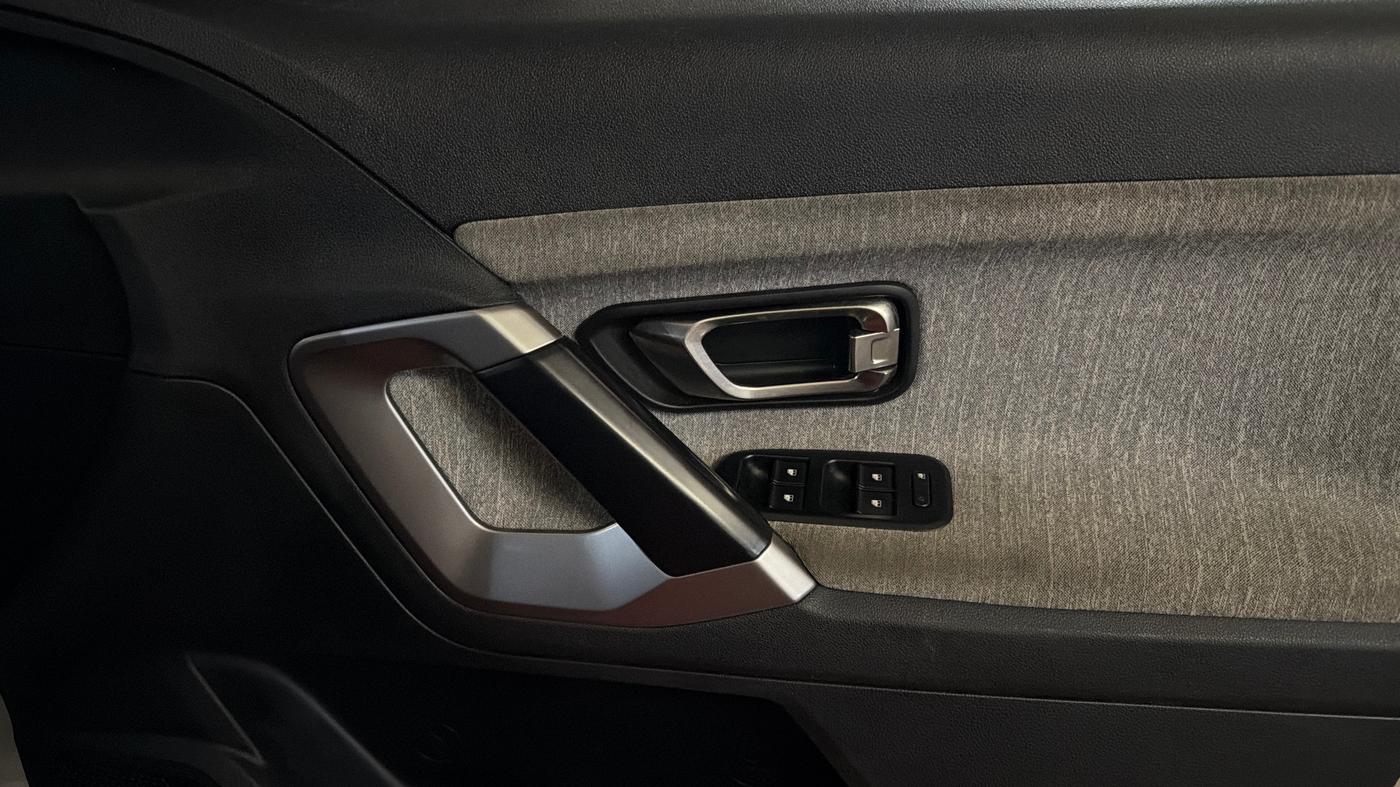 2023 Tata Harrier SMART (O), Diesel, Manual, 38,340 km, Driver Side Door Panels Control