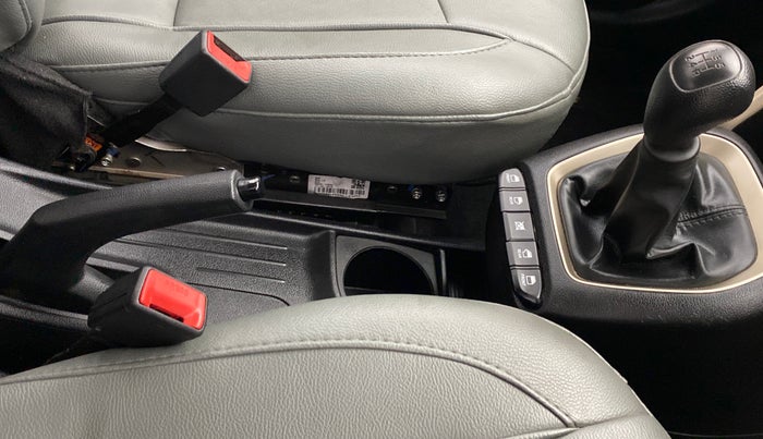 2019 Hyundai NEW SANTRO SPORTZ 1.1, Petrol, Manual, 16,264 km, Gear Lever