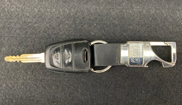 2019 Hyundai NEW SANTRO SPORTZ 1.1, Petrol, Manual, 16,264 km, Key Close Up