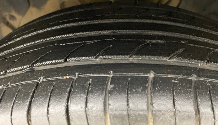 2019 Hyundai NEW SANTRO SPORTZ 1.1, Petrol, Manual, 16,264 km, Left Front Tyre Tread