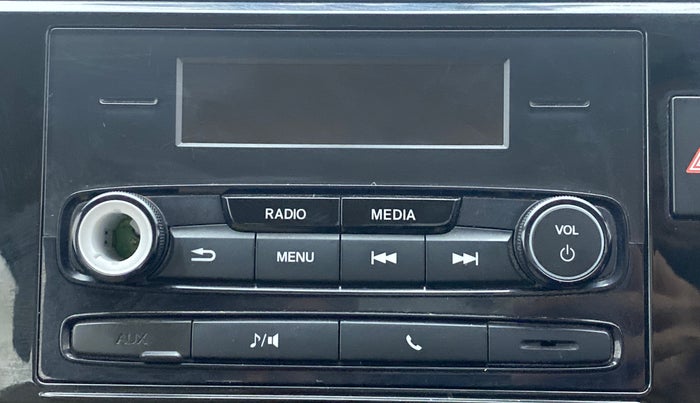 2019 Honda Amaze 1.2 SMT I VTEC, Petrol, Manual, 10,712 km, Infotainment system - Button has minor damage
