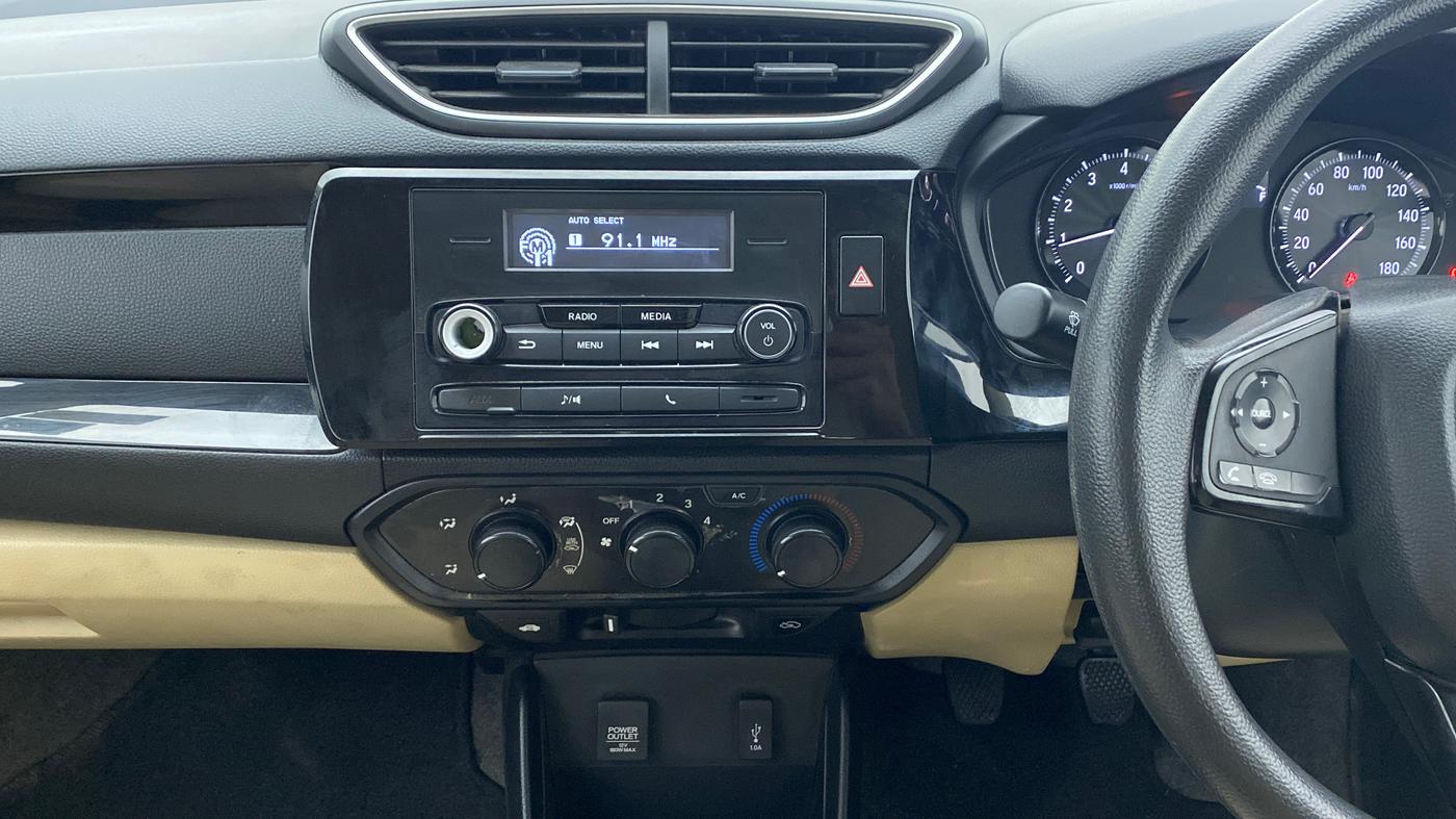 2019 Honda Amaze 1.2 SMT I VTEC, Petrol, Manual, 10,712 km, Air Conditioner