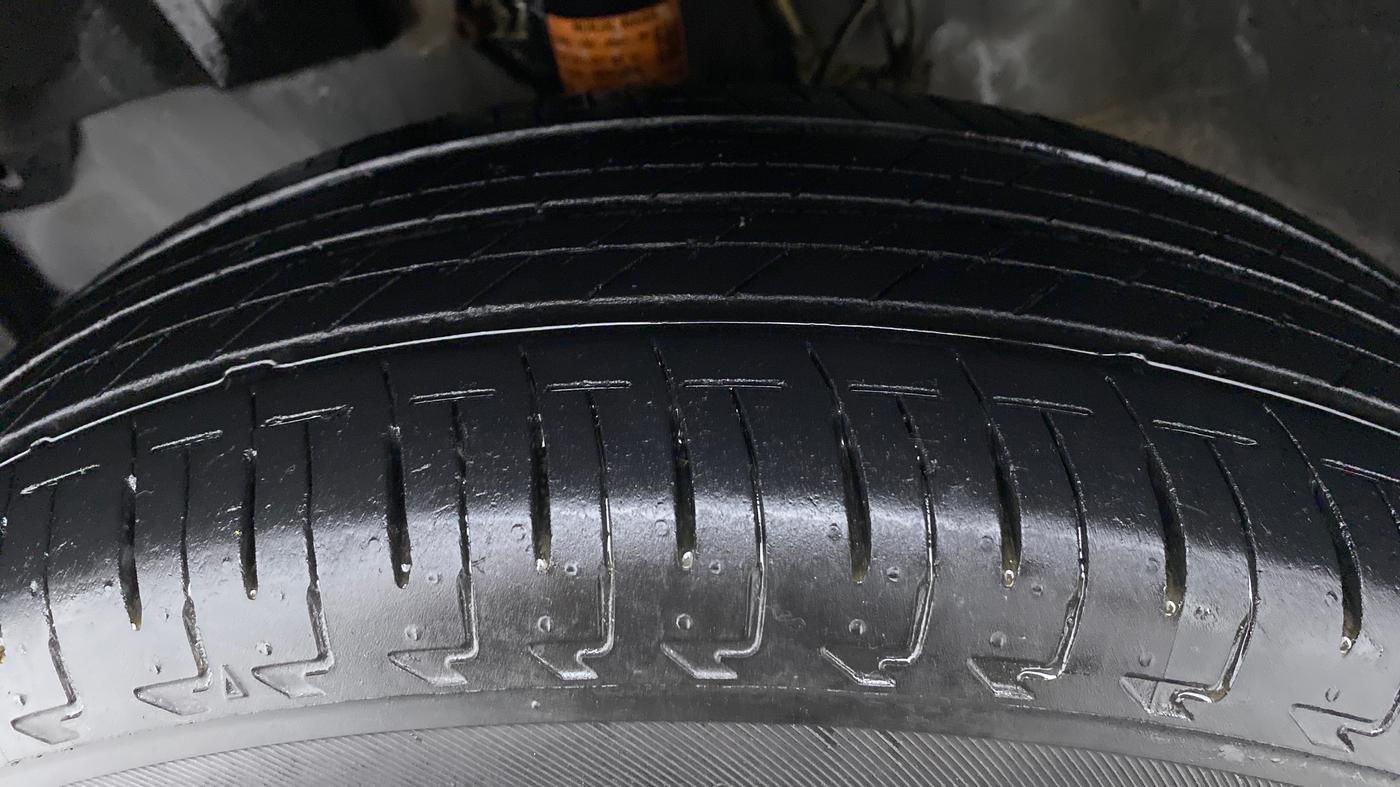 2019 Honda Amaze 1.2 SMT I VTEC, Petrol, Manual, 10,712 km, Left Front Tyre Tread