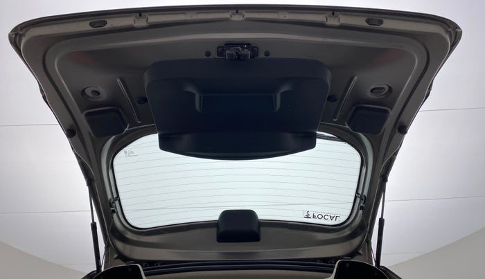 2017 Nissan Terrano XV PREMIUM 110 PS AMT DEISEL, Diesel, Automatic, 36,197 km, Boot Door Open