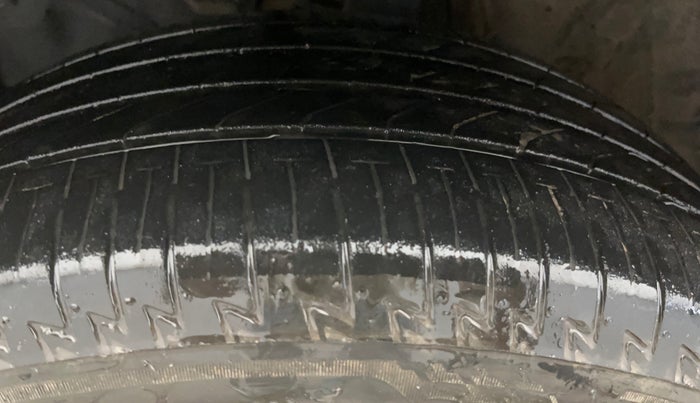 2023 Honda ELEVATE VX MT, Petrol, Manual, 52,077 km, Left Front Tyre Tread