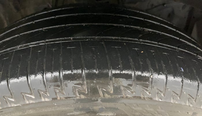 2023 Honda ELEVATE VX MT, Petrol, Manual, 52,077 km, Right Front Tyre Tread