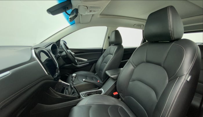 2020 MG HECTOR SHARP 2.0 DIESEL, Diesel, Manual, 74,145 km, Right Side Front Door Cabin