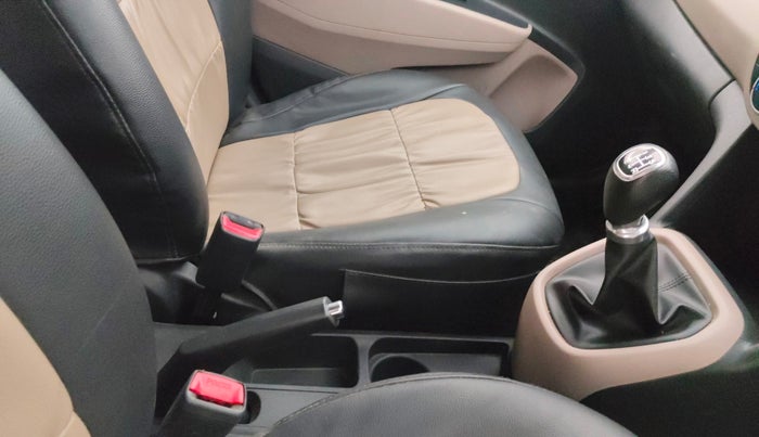 2017 Hyundai Grand i10 SPORTZ 1.2 KAPPA VTVT, Petrol, Manual, 46,356 km, Gear Lever