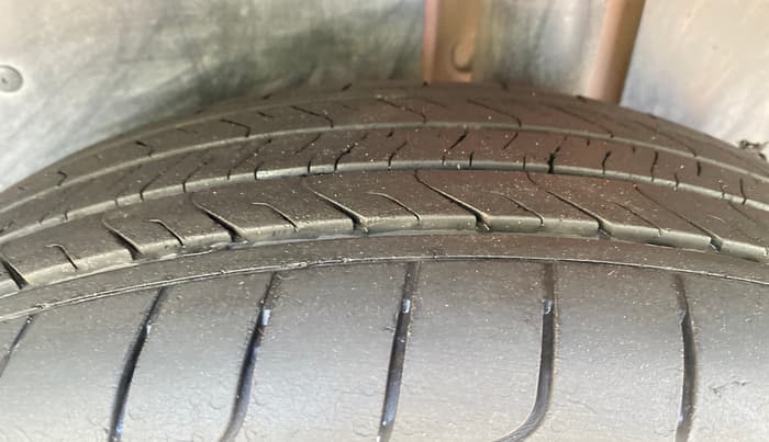 2019 MG HECTOR SHARP 2.0 DIESEL, Diesel, Manual, 1,04,281 km, Left Rear Tyre Tread