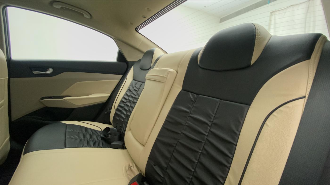 2020 Hyundai Verna SX 1.5 VTVT IVT, Petrol, Automatic, 6,800 km, Right Side Rear Door Cabin