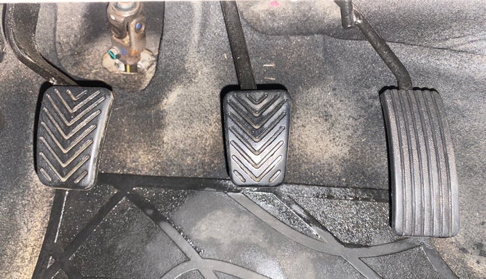 2014 Hyundai Eon MAGNA +, Petrol, Manual, 92,522 km, Pedals