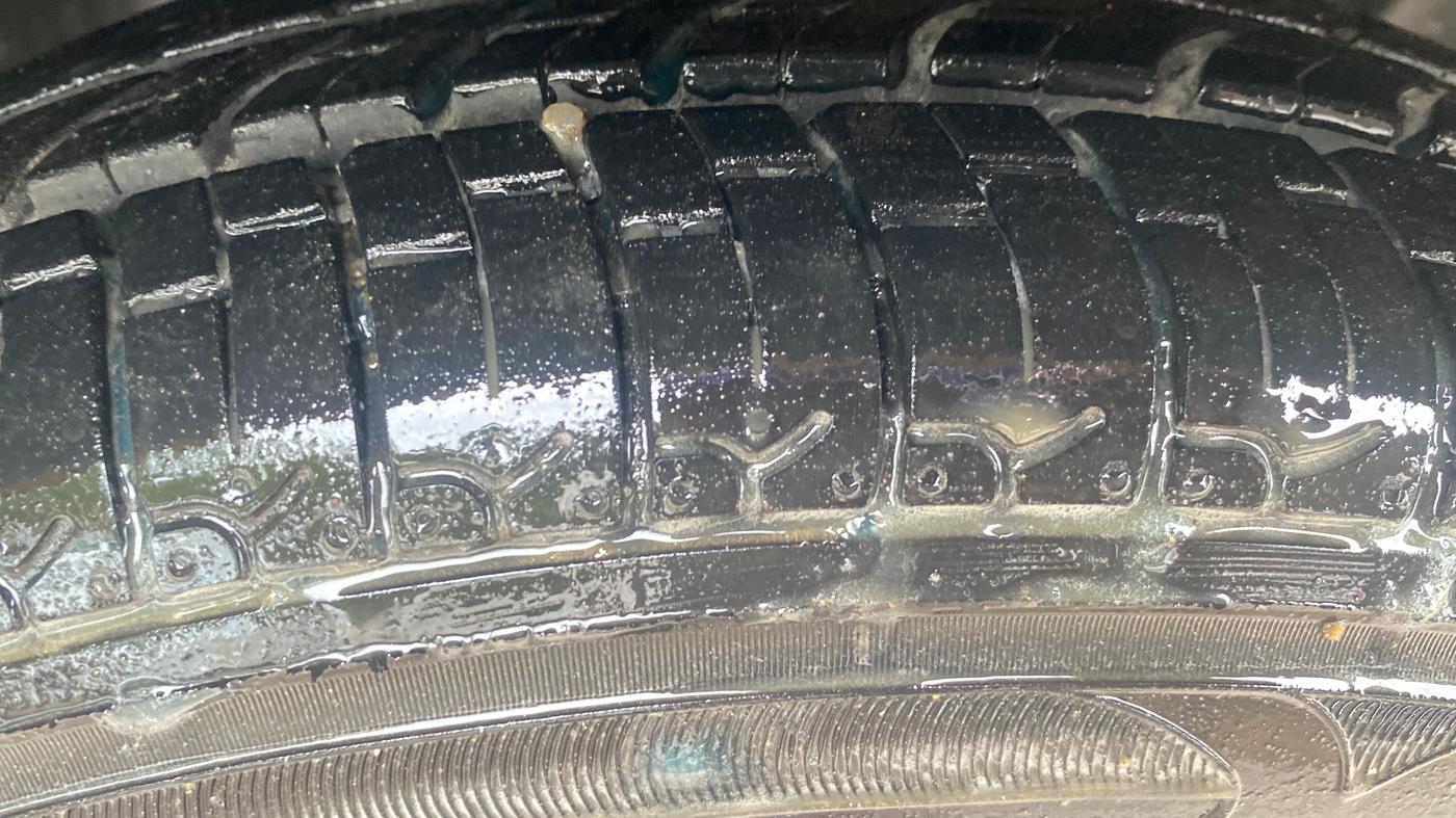 2016 Tata Tiago XM PETROL, Petrol, Manual, 55,896 km, Right Front Tyre Tread