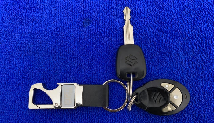2011 Maruti Alto K10 LXI, Petrol, Manual, 42,237 km, Key Close Up