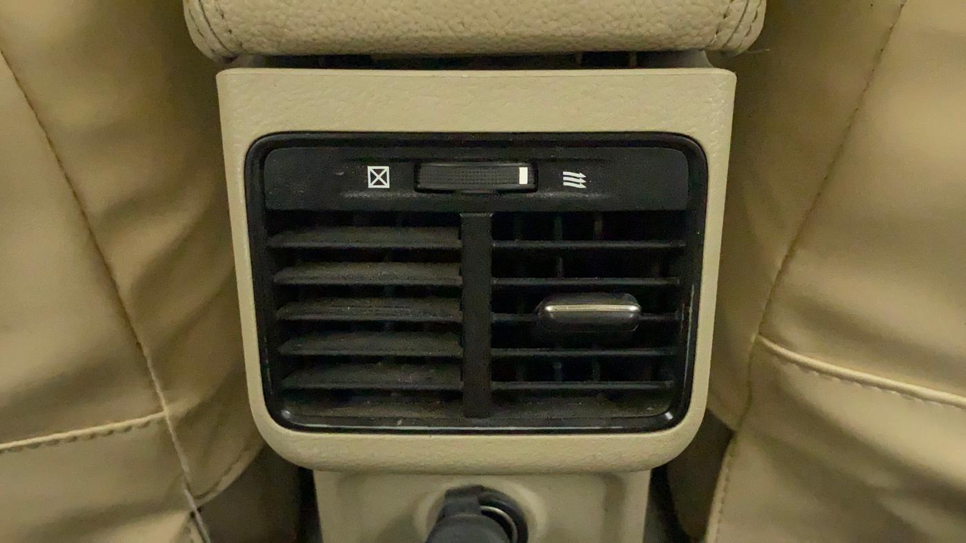 2019 Maruti Ciaz SIGMA 1.5 SHVS MT  PETROL, Petrol, Manual, 83,405 km, Rear AC Vents