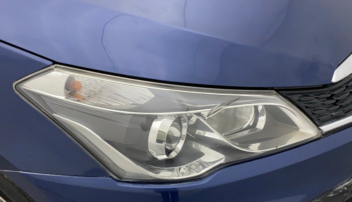 2019 Maruti Ciaz SIGMA 1.5 SHVS MT  PETROL, Petrol, Manual, 83,405 km, Right headlight - Minor scratches