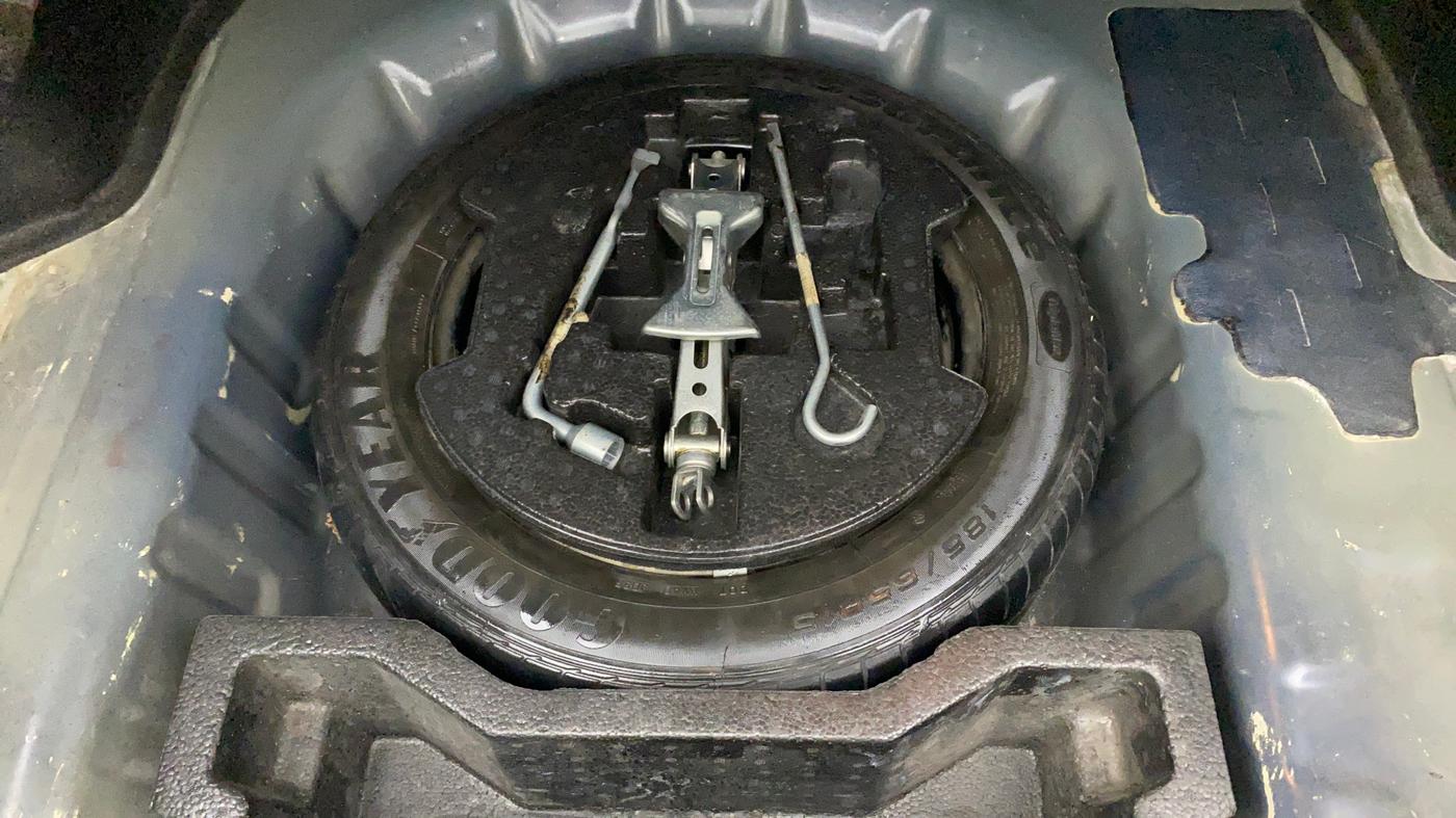 2019 Maruti Ciaz SIGMA 1.5 SHVS MT  PETROL, Petrol, Manual, 83,405 km, Spare Tyre