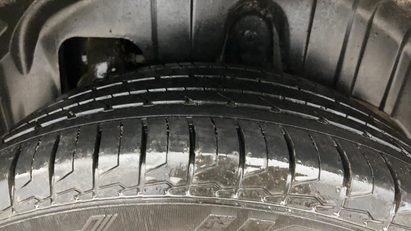 2019 Mahindra XUV300 W8 1.5 DIESEL, Diesel, Manual, 88,495 km, Left Rear Tyre Tread