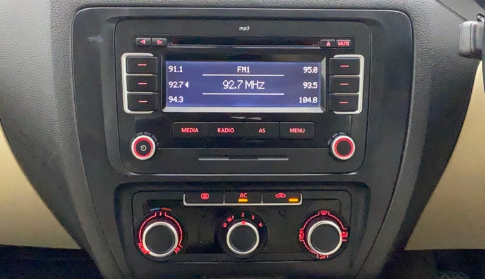 2012 Volkswagen Jetta COMFORTLINE TSI, Petrol, Manual, 31,499 km, Infotainment System