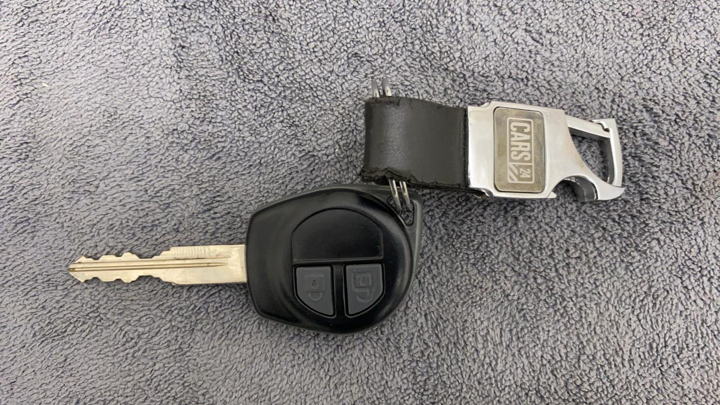 2014 Maruti Wagon R 1.0 VXI, Petrol, Manual, 72,090 km, Key Close Up