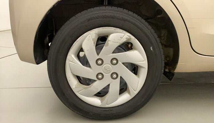 2019 Hyundai NEW SANTRO SPORTZ CNG, CNG, Manual, 63,530 km, Right Rear Wheel