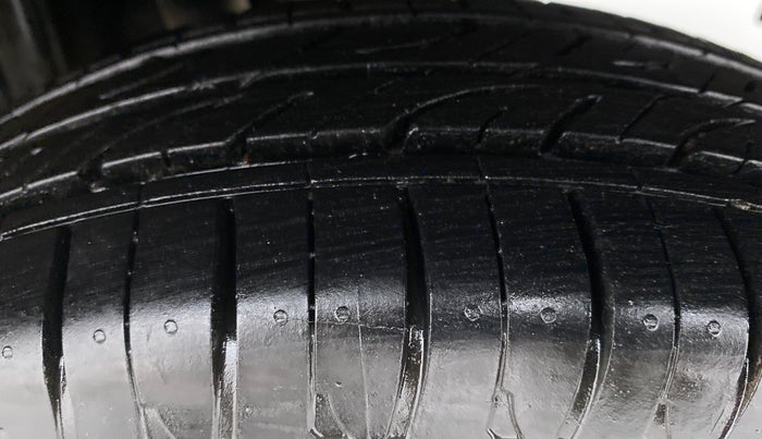 2016 Maruti Alto K10 VXI AMT P, Petrol, Automatic, 54,586 km, Left Rear Tyre Tread