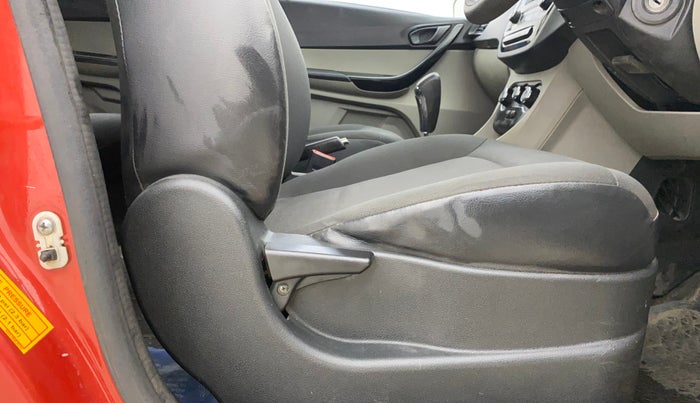 2018 Tata Tiago XTA PETROL, CNG, Automatic, 75,818 km, Driver Side Adjustment Panel