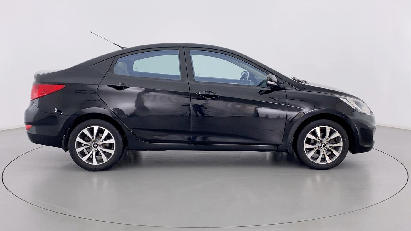 2013 Hyundai Verna FLUIDIC 1.6 SX VTVT, Petrol, Manual, 73,632 km, Right Side View