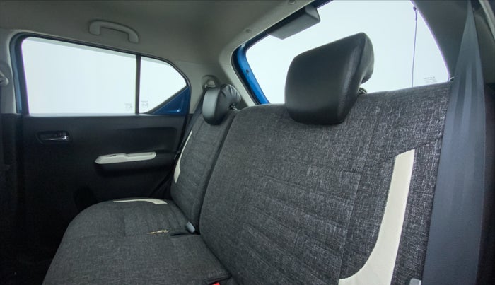 2017 Maruti IGNIS DELTA 1.2, Petrol, Manual, 30,298 km, Right Side Rear Door Cabin