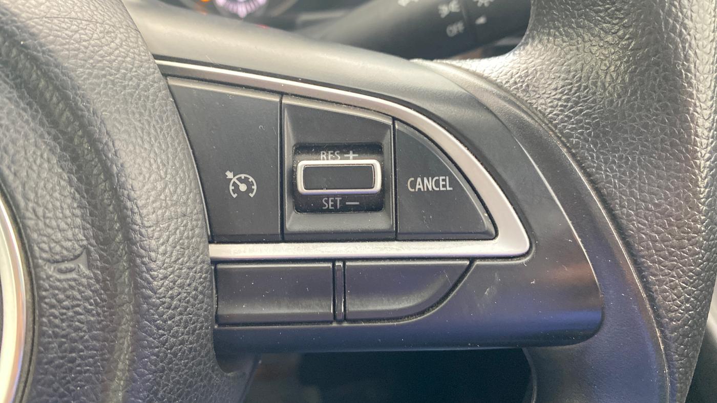 2022 Maruti BREZZA ZXI SMART HYBRID , Petrol, Manual, 28,481 km, Adaptive Cruise Control