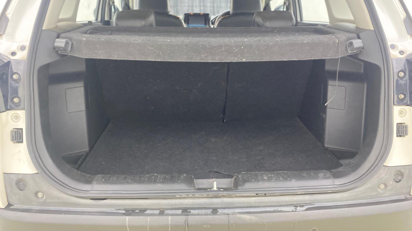 2022 Maruti BREZZA ZXI SMART HYBRID , Petrol, Manual, 28,481 km, Boot Inside