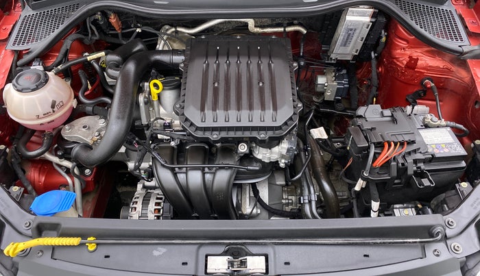 2020 Volkswagen Polo COMFORTLINE 1.0 PETROL, Petrol, Manual, 37,458 km, Open Bonet