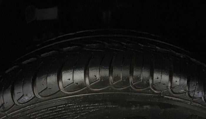 2017 Tata Tiago XT PETROL, Petrol, Manual, 48,577 km, Left Front Tyre Tread