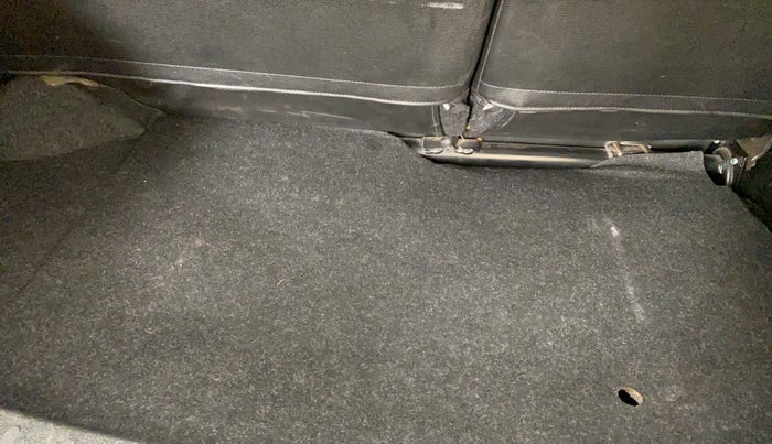 2018 Maruti Wagon R 1.0 VXI AMT, Petrol, Automatic, 52,248 km, Boot Inside