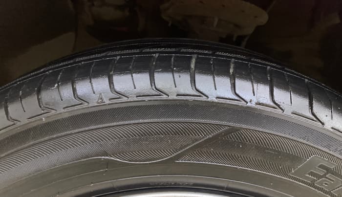 2016 Hyundai Xcent S 1.2, Petrol, Manual, 51,391 km, Left Front Tyre Tread