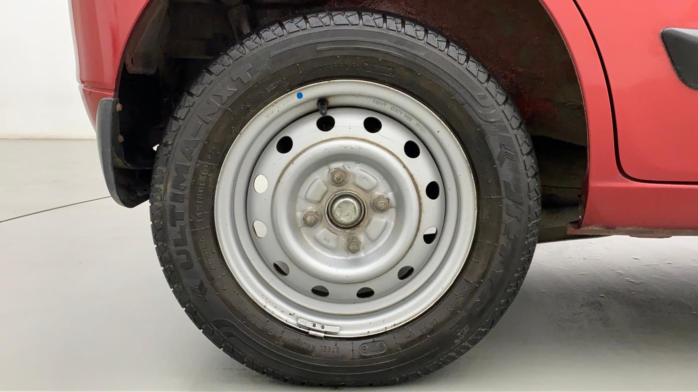 2017 Maruti Wagon R 1.0 LXI CNG, CNG, Manual, 14,601 km, Right Rear Wheel
