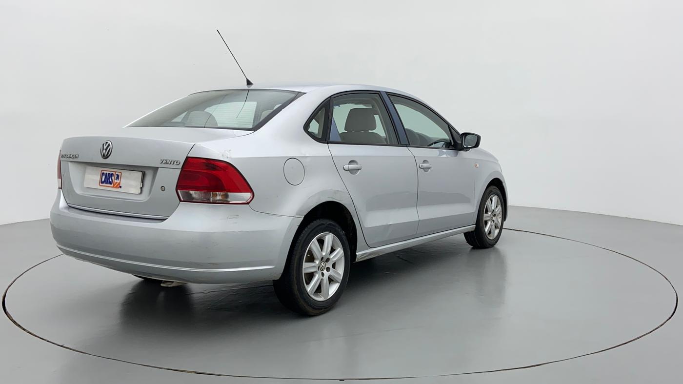 2010 Volkswagen Vento HIGHLINE 1.6 MPI, Petrol, Manual, 1,21,832 km, Right Back Diagonal