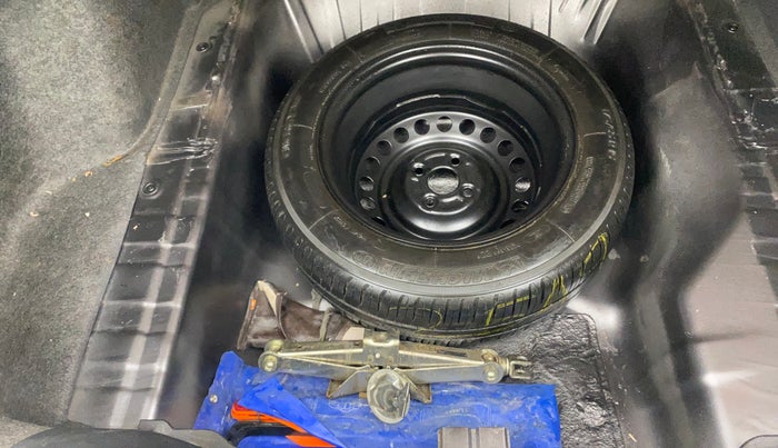 2014 Honda City 1.5L I-VTEC V MT, Petrol, Manual, 1,29,990 km, Spare Tyre