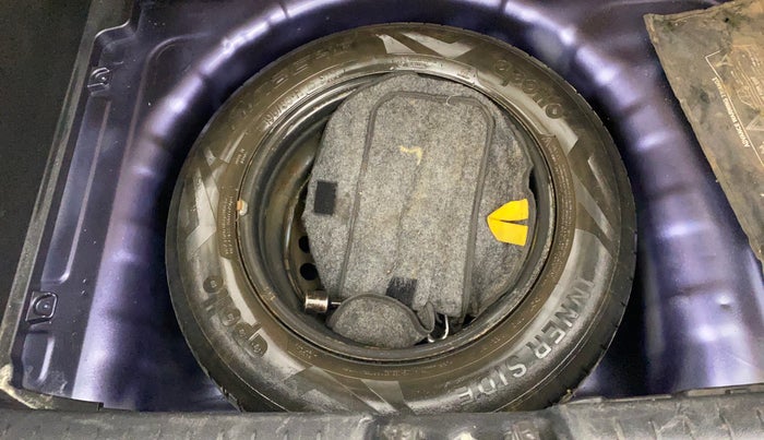 2021 Hyundai VENUE S 1.2, Petrol, Manual, 98,506 km, Spare Tyre