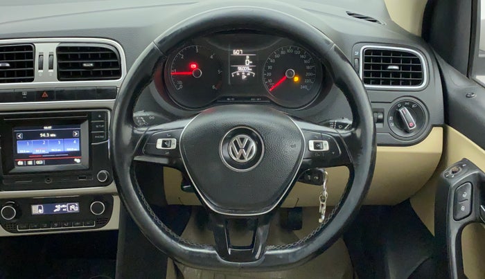 2017 Volkswagen Polo HIGHLINE1.5L, Diesel, Manual, 96,266 km, Steering Wheel Close Up