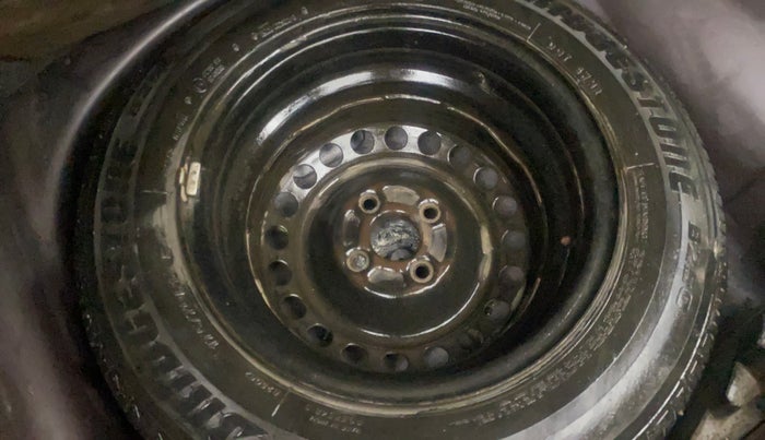 2014 Honda Amaze 1.5L I-DTEC S, Diesel, Manual, 1,43,862 km, Spare Tyre