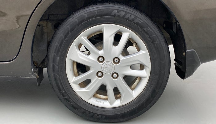 2015 Honda Amaze 1.5L I-DTEC VX, Diesel, Manual, 80,841 km, Left Rear Wheel