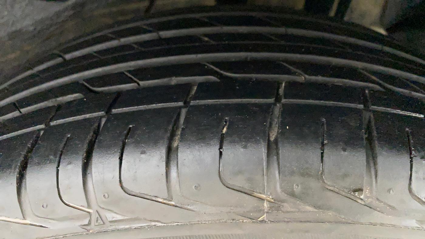 2021 Tata NEXON XZA+ (O) 1.2 RTN, Petrol, Automatic, 21,335 km, Left Rear Tyre Tread