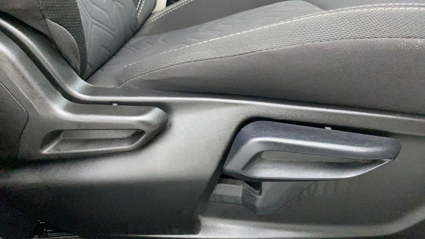 2021 Tata NEXON XZA+ (O) 1.2 RTN, Petrol, Automatic, 21,335 km, Driver Side Adjustment Panel